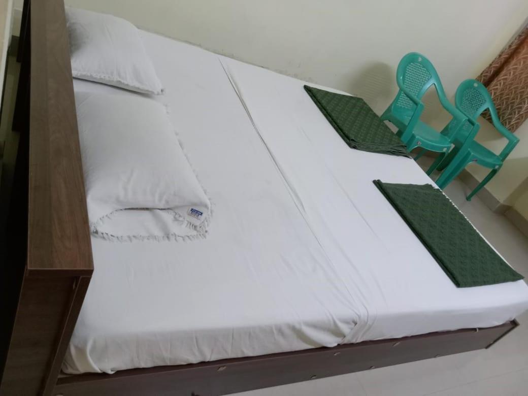 Bssk Comforts Inn Tiruchirappalli Экстерьер фото